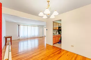 12836 S Apple Ln, Alsip, IL 60803 - Photo 2