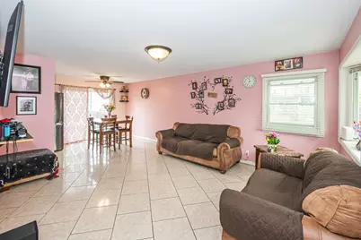810 Oakton Avenue, Romeoville, IL 60446 - Photo 4