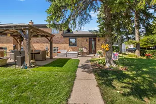 2196 Spruce Ave, Des Plaines, IL 60018 - Photo 38