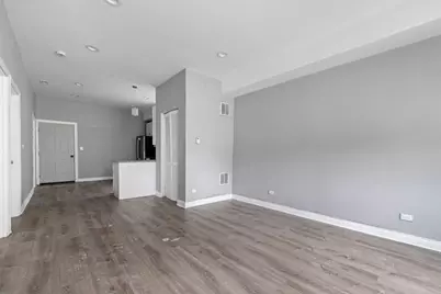 1615 S Komensky Avenue, Chicago, IL 60623 - Photo 18
