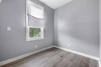 1615 S Komensky Avenue, Chicago, IL 60623 - Photo 24