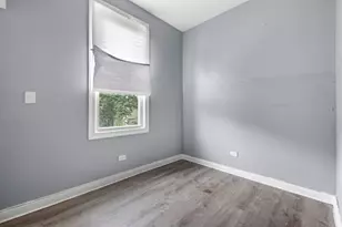 1615 S Komensky Ave, Chicago, IL 60623 - Photo 24