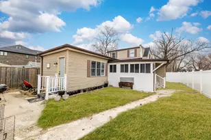 9658 Austin Ave, Oak Lawn, IL 60453 - Photo 12