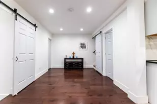9658 Austin Ave, Oak Lawn, IL 60453 - Photo 10