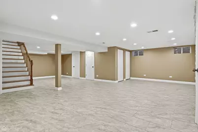 6310 N La Crosse Avenue, Chicago, IL 60646 - Photo 26