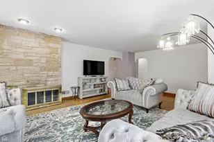 6310 N La Crosse Ave, Chicago, IL 60646 - Photo 8