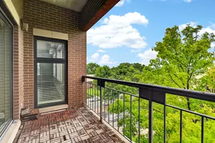 2510 W Irving Park Rd, Chicago, IL 60618 - Photo 24
