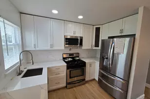 16765 Highview Ave, Orland Hills, IL 60487 - Photo 6
