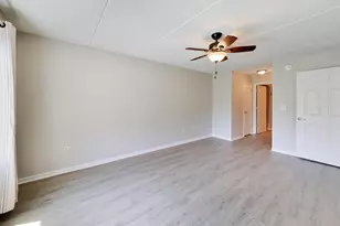 390 S Western Ave, Des Plaines, IL 60016 - Photo 20