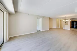 390 S Western Ave, Des Plaines, IL 60016 - Photo 12