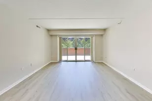 390 S Western Ave, Des Plaines, IL 60016 - Photo 10