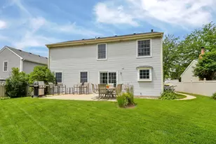 959 Hill Crest Dr, Carol Stream, IL 60188 - Photo 32