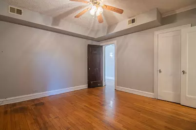 7841 S Kingston Avenue #1, Chicago, IL 60649 - Photo 12