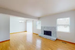 468 Minnesota Cir, Carol Stream, IL 60188 - Photo 8