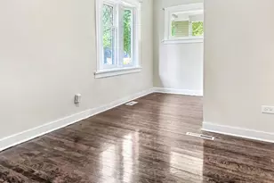 525 N Taylor Ave, Oak Park, IL 60302 - Photo 8