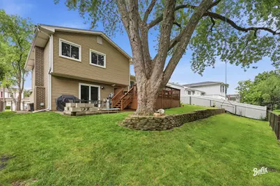 750 Dunhill Drive, Buffalo Grove, IL 60089 - Photo 20