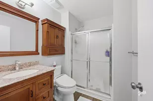 750 Dunhill Dr, Buffalo Grove, IL 60089 - Photo 14