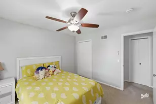 750 Dunhill Dr, Buffalo Grove, IL 60089 - Photo 10