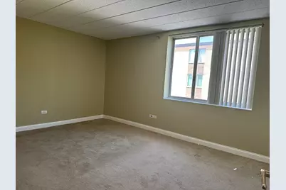 110 W Butterfield Road #402S, Elmhurst, IL 60126 - Photo 6
