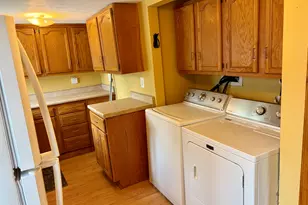 221 N George St, Clifton, IL 61727 - Photo 10