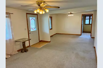 221 N George Street, Clifton, IL 61727 - Photo 6