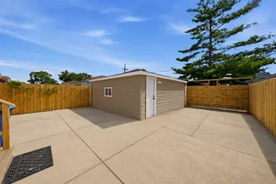 [Address not provided], Maywood, IL 60153 - Photo 32