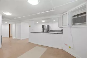 1965 W Summerdale Ave, Chicago, IL 60640 - Photo 6