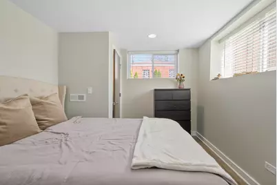 10459 S Troy Street, Chicago, IL 60655 - Photo 32