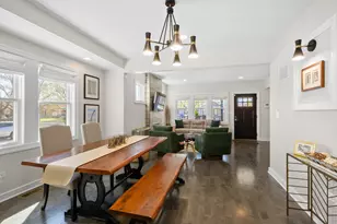 10459 S Troy St, Chicago, IL 60655 - Photo 10