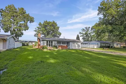 274 Oak Tree Avenue, Salem, IL 62881 - Photo 2