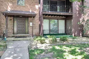 17618 71st Ct, Tinley Park, IL 60477 - Photo 2