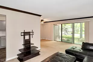 17618 71st Ct, Tinley Park, IL 60477 - Photo 4