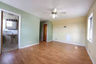 10838 S Wallace St, Chicago, IL 60628 - Photo 22