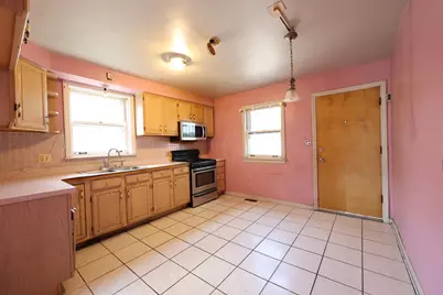 10838 S Wallace Street, Chicago, IL 60628 - Photo 10
