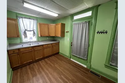 724 S Main Street, Kewanee, IL 61443 - Photo 16