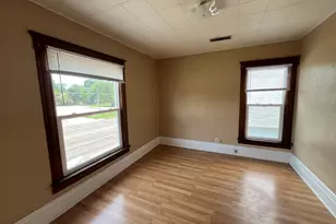 724 S Main St, Kewanee, IL 61443 - Photo 22