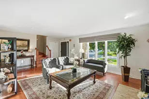 919 Hillview Dr, Lemont, IL 60439 - Photo 8