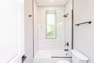 2658 W Cortez St, Chicago, IL 60622 - Photo 12