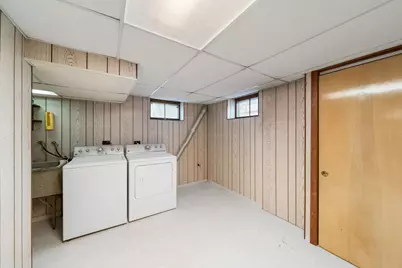 4945 N Neva Avenue, Chicago, IL 60656 - Photo 22