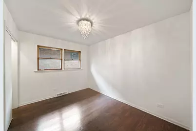 4945 N Neva Avenue, Chicago, IL 60656 - Photo 18