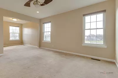 4 Waterton Drive, Streamwood, IL 60107 - Photo 26