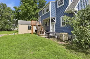 1723 W 4th St, Dixon, IL 61021 - Photo 18