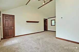 35831 N Helendale Rd, Ingleside, IL 60041 - Photo 4