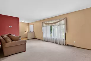 1609 Briarcrest Dr, New Lenox, IL 60451 - Photo 6