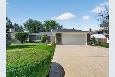 1609 Briarcrest Drive, New Lenox, IL 60451 - Photo 2
