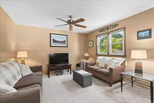 4244 Adeline Dr, Oak Lawn, IL 60453 - Photo 6