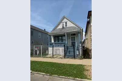 10524 S Avenue M, Chicago, IL 60617 - Photo 1