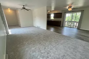 608 N Washington Ave, Batavia, IL 60510 - Photo 2