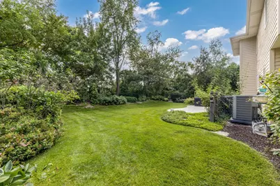 2855 Clara Avenue, Aurora, IL 60504 - Photo 72