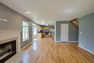 2464 Blue Spruce Ln, Aurora, IL 60502 - Photo 10